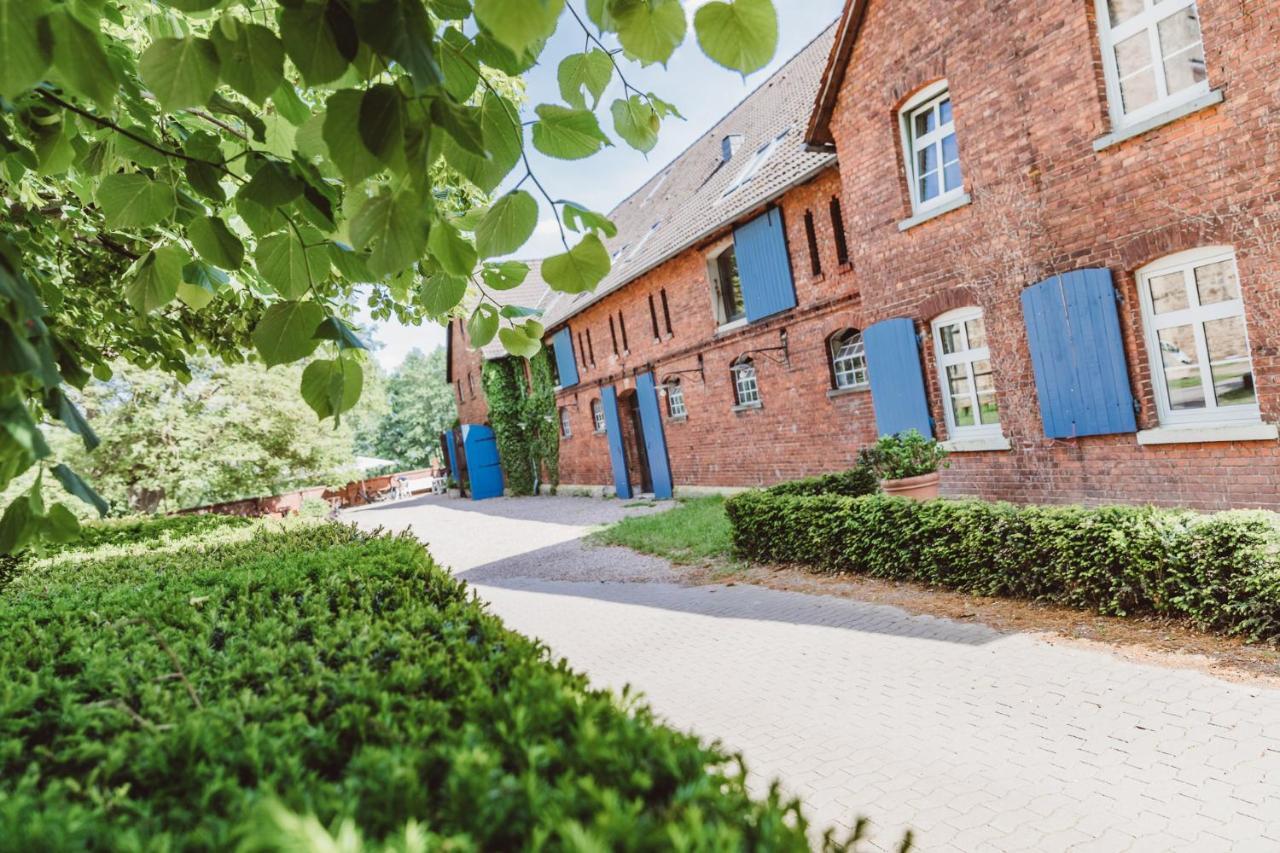 Hotel Am Kloster - Domaene Moellenbeck Ринтельн Экстерьер фото